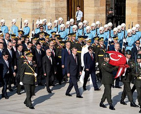 ’Başkomutan Erdoğan’ 30 Ağustos’ta