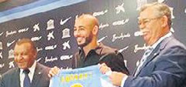 Amrabat imza attı!