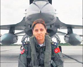 Pilot Şefika'nın kahramanlığı
