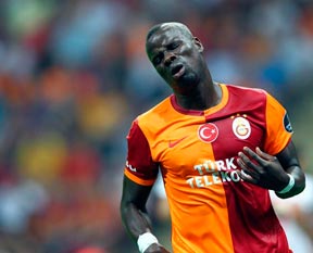 Eboue Prandelli'yi çılgına çevirdi!