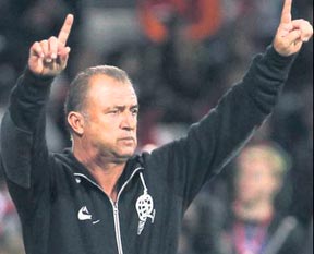 Türkler'i yıkmak hiç kolay değil