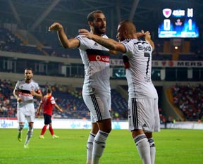 Cenk Tosun yine forma istiyor