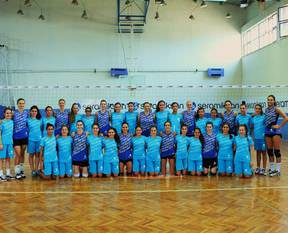 Seramiksan Voleybol A Takımı, "genç kuğuları" ağırladı