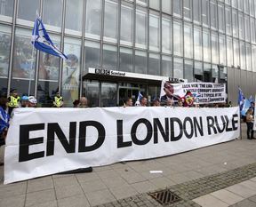İskoçlardan BBC’ye ’taraflı yayın’ protestosu