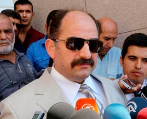 Anahtarları ver Zek!