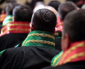 Paralelin HSYK tezgahı bozuldu