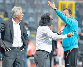 Vahid Halilhodzic'e 1 maç ceza geldi