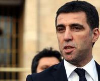 Hakan Şükür’ün imamı o isim çıktı