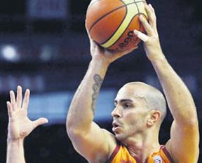 Aslan iyi başladı