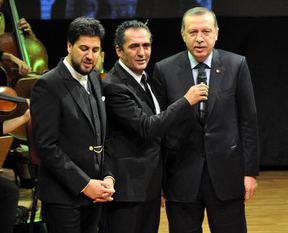 Erdoğan'dan Aşık Veysel türküsü