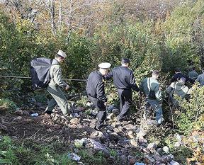 Düşen helikopterin enkazında inceleme yapılıyor