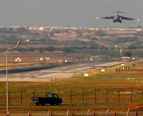 Amerika 4 üssü istedi