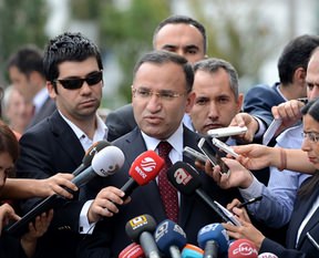 "Onu o yalancılara sorun"