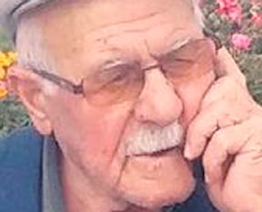 81'lik dedeyi dolandırdılar