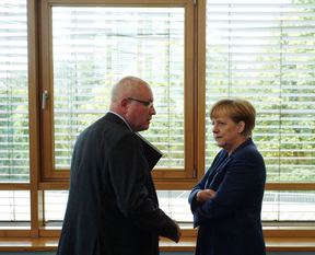 "PKK'ya silah gönderebiliriz"