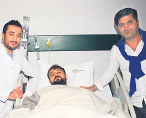 Onur ameliyat oldu 8 ay sonra geliyor!