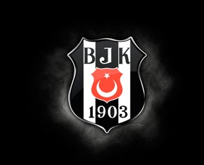 Beşiktaşlı futbolcularda Albayrak şıklığı!