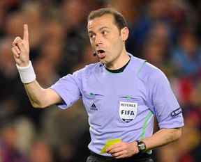 Ünlü hakem hangi takımlı?