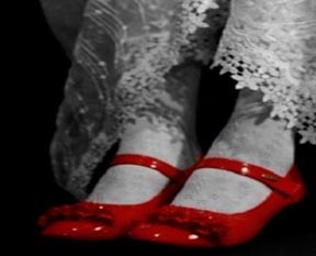 Çocuk gelin intihar etti