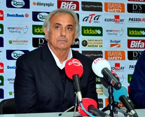 Komple 11 değişti yine olmadı