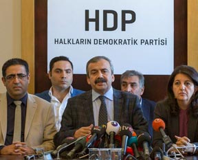 HDP yalpalıyor