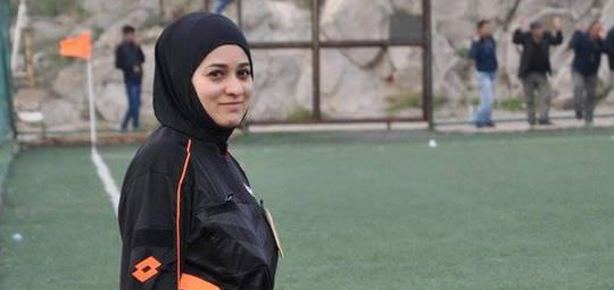 Türkiye'nin ilk başörtülü hakemi