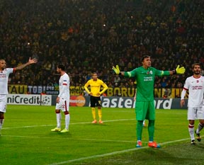 Galatasaray 10'da sıfır çekti!