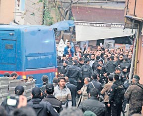 Çakıcı'ya Onur önlemi