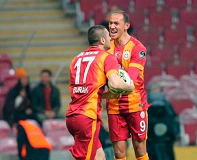 Trabzonspor’a çift forvet!