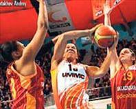 Aslan Ekaterınburg’u elinden kaçırdı: 67-77