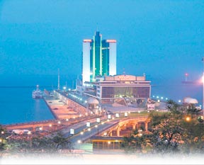 Aşka davet servete veda