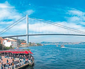 Eller yukarı soygun var!