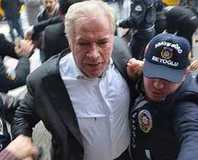 Feyzi İşbaşaran dayak yedi