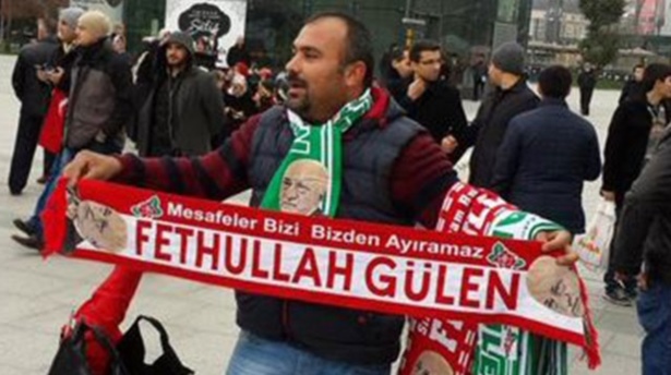 Uyanık esnaftan Gülen kaşkolu-1