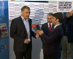 Ekrem Dumanlı gözaltına alındı