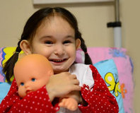 Küçük kıza büyük böbrek hayat verdi