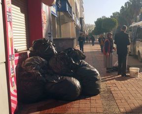 CHP’li belediye çöpleri toplamadı