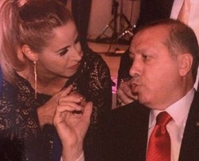 Erdoğan’dan Niran Ünsal’a destek