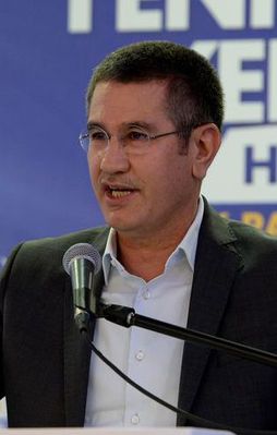 "Böyle sahtekarlık görmedim!"