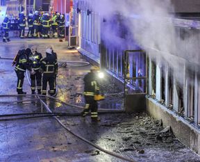 İsveç’te bir camiye daha çirkin saldırı!