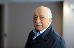 Fethullah Gülen artık pasaportsuz 'firari'