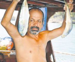 Tekneye çıktı denize düştü