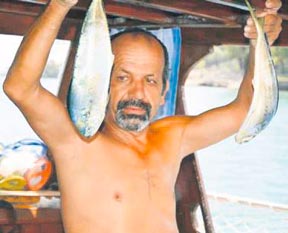 Tekneye çıktı denize düştü