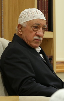 Örgütü Gülen'in yeğenleri mi yönetiyor?