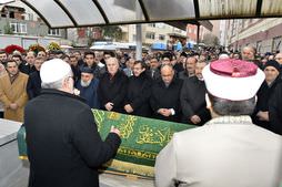Siyasetçiler Mustafa Kara'nın acı gününe koştu