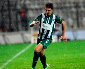 Timsah'a hücum var!