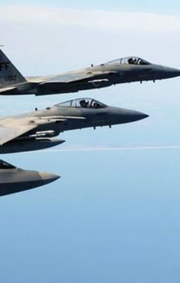 Libya jetleri Yunan gemisini bombaladı