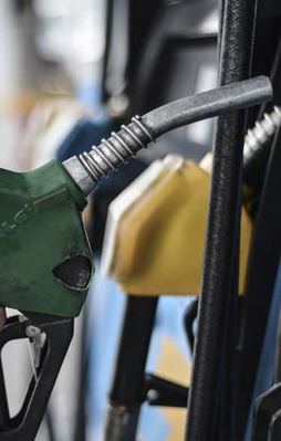 Akaryakıta indirim geldi