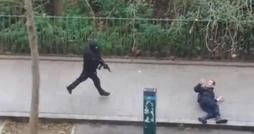 Yaralı yatan polisi böyle öldürdüler