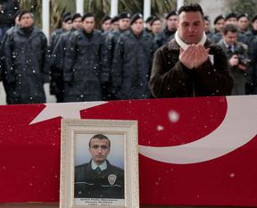Şehit polis için tören düzenlendi